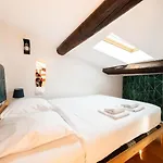 L'atelier - Climatisation Et Vue Place De La Comedie Apartamento